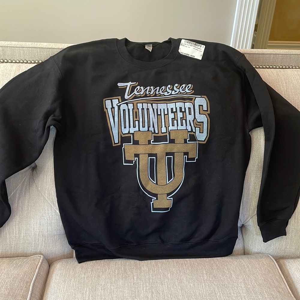 Unisex vintage NCAA logo Tennessee Volunteers sweatshirt - new never worn